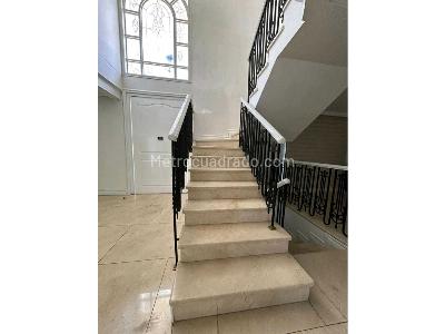 Casa de 4 alcobas en venta en San Lucas Poblado, Medellín, 585 m² · foto 18 de 20