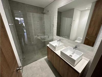 Apartaestudio en venta en Ciudad Del Rio Poblado, Medellín, 69 m² · foto 10 de 13