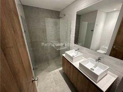 Apartaestudio en venta en Ciudad Del Rio Poblado, Medellín, 69 m² · foto 11 de 13