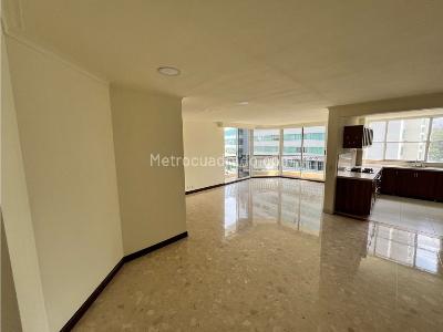 Apartamento de 3 alcobas en venta en El Poblado, Medellín, 170 m² · foto 8 de 20