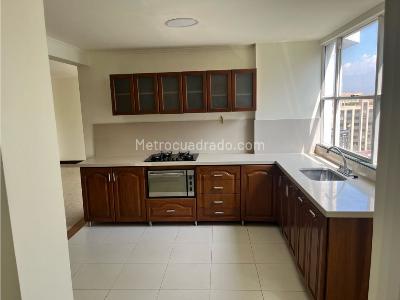 Apartamento de 3 alcobas en venta en El Poblado, Medellín, 170 m² · foto 10 de 20