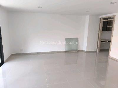 Apartamento de 3 alcobas en venta en Belen El Nogal Los Almendros, Medellín, 162 m² · foto 7 de 20