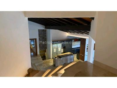 Casa de 4 alcobas en venta en Loma Del Chocho, Envigado · foto 5 de 20