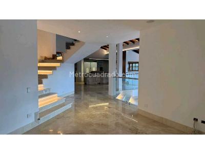 Casa de 4 alcobas en venta en Loma Del Chocho, Envigado · foto 20 de 20