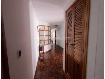 Apartamento de 4 alcobas en venta en Pinares, Pereira, 167 m² · foto 5 de 20