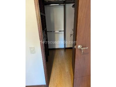 Apartamento de 2 alcobas en arriendo en Alejandria Poblado, Medellín, 91 m² · foto 14 de 17