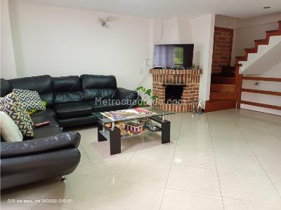 Casa de 4 alcobas en venta en Sabaneta, Sabaneta, 240 m² · foto 6 de 13