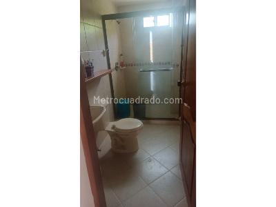 Casa de 4 alcobas en venta en Sabaneta, Sabaneta, 240 m² · foto 11 de 13