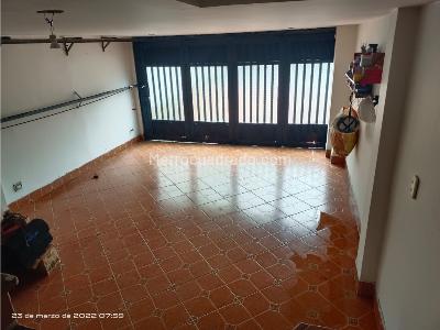 Casa de 4 alcobas en venta en Sabaneta, Sabaneta, 240 m² · foto 12 de 13
