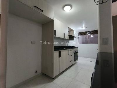 Apartamento en venta en Castropol Poblado, Medellín · foto 3 de 14
