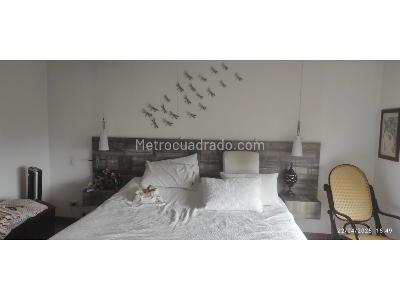 Apartamento de 3 alcobas en venta en El Poblado, Medellín, 174 m² · foto 15 de 20