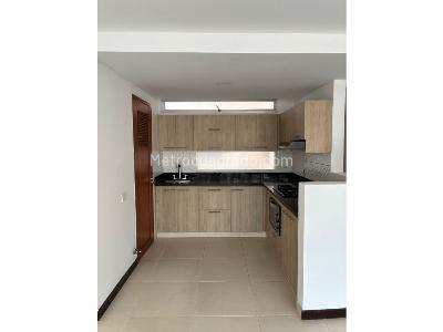 Apartamento en venta en Laureles, Medellín · foto 8 de 20