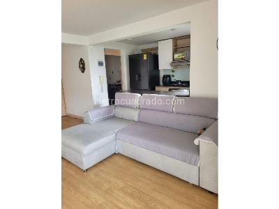 Apartamento en venta en Loma De Los Bernal, Medellín · foto 3 de 18