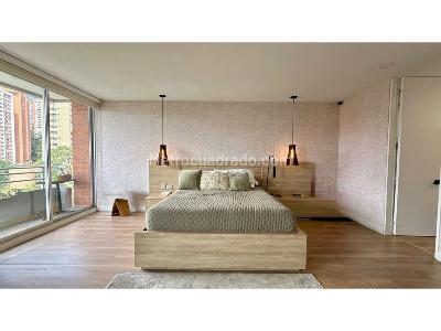 Apartamento en venta en Loma De Los Bernal, Medellín · foto 11 de 18