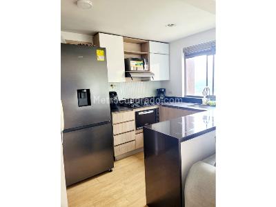 Apartamento en venta en Loma De Los Bernal, Medellín · foto 12 de 18