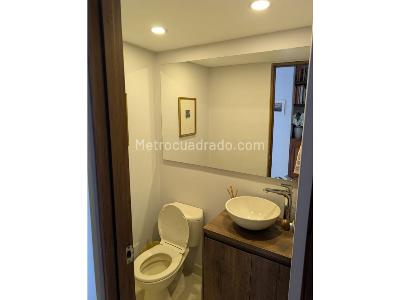 Apartamento de 3 alcobas en venta en Los Balsos Poblado, Medellín, 101 m² · foto 12 de 16