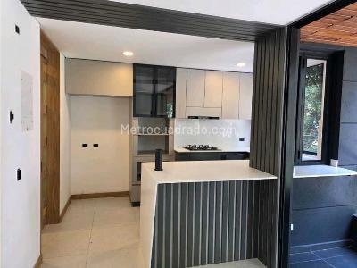Apartamento de 3 alcobas en venta en Belen La Palma, Medellín, 110 m² · foto 2 de 14