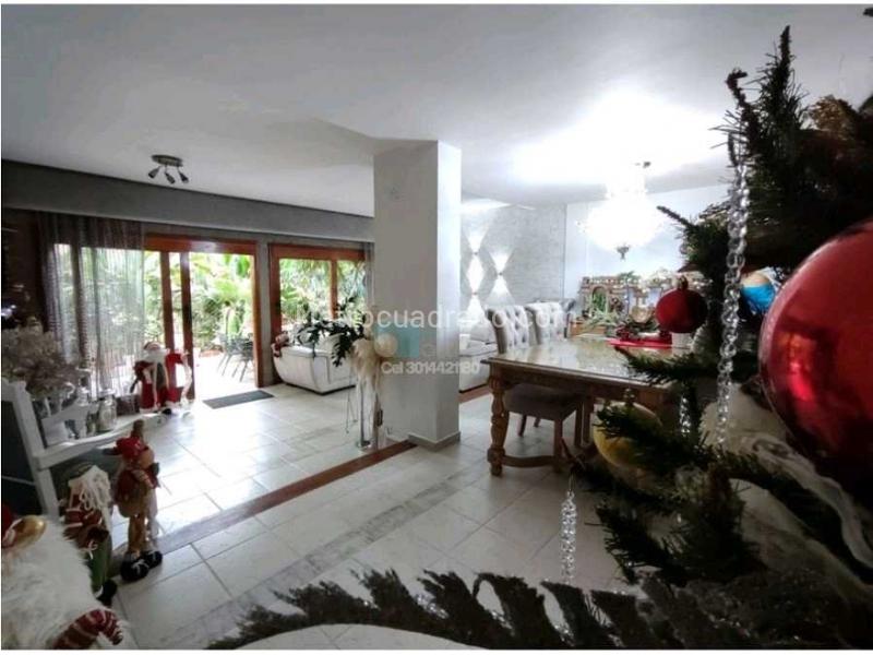 House in Envigado, barrio los naranjos, Valle de Aburrá - Vista 3