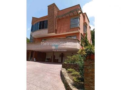 Casa de 4 alcobas en venta en Loma Del Esmeraldal, Envigado, 480 m² · foto 6 de 20