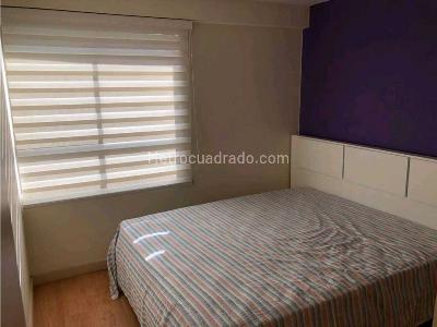 Apartamento en venta en Loma De Los Bernal, Medellín · foto 7 de 16