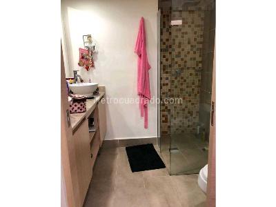 Apartamento en venta en Loma De Los Bernal, Medellín · foto 13 de 16