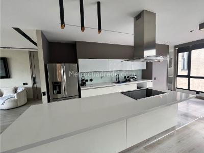 Apartamento en venta en El Poblado, Medellín · foto 9 de 20