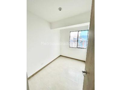 Apartamento de 3 alcobas en venta en Las Lomitas, Sabaneta, 63 m² · foto 9 de 20