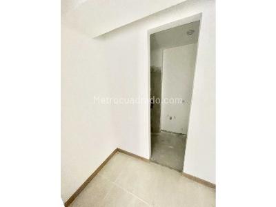 Apartamento de 3 alcobas en venta en Las Lomitas, Sabaneta, 63 m² · foto 11 de 20