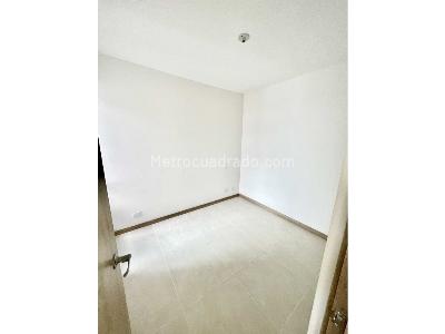 Apartamento de 3 alcobas en venta en Las Lomitas, Sabaneta, 63 m² · foto 12 de 20