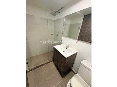 Apartamento en venta en Loma Del Escobero, Envigado · foto 14 de 18