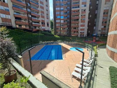 Apartamento en venta en Loma Del Escobero, Envigado · foto 16 de 18
