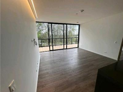 Apartamento de 2 alcobas en venta en Alto Las Palmas, Envigado, 198 m² · foto 4 de 16
