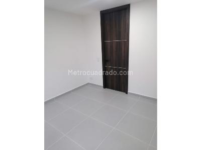 Apartamento en venta en Loma De Los Bernal, Medellín · foto 6 de 8