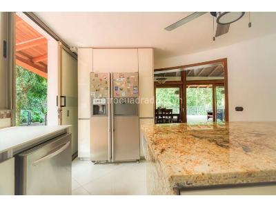 Casa de 5 alcobas en venta en Envigado, Envigado, 500 m² · foto 17 de 20