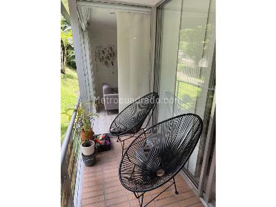 Apartamento de 1 alcoba en venta en El Poblado, Medellín, 54 m² · foto 10 de 13