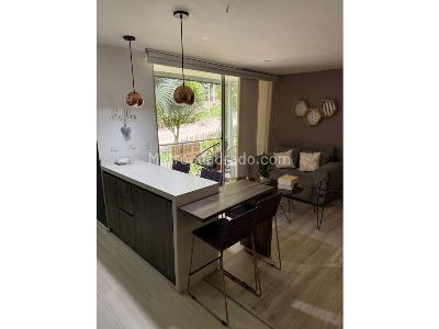 Apartamento de 1 alcoba en venta en El Poblado, Medellín, 54 m² · foto 2 de 13