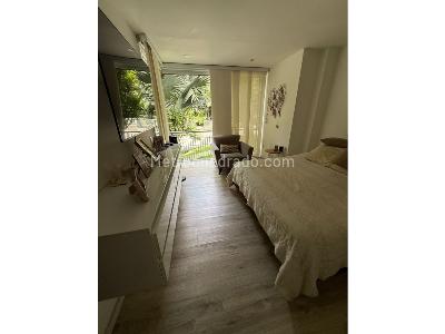 Apartamento de 1 alcoba en venta en El Poblado, Medellín, 54 m² · foto 7 de 13