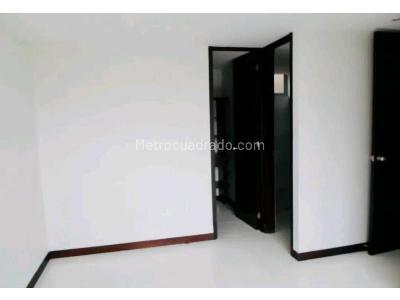 Apartamento en venta en Loma Del Indio, Medellín · foto 9 de 17