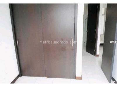 Apartamento en venta en Loma Del Indio, Medellín · foto 13 de 17