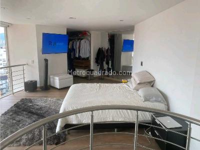 Apartaestudio en venta en Laureles, Medellín, 100 m² · foto 2 de 20