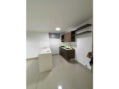 Apartamento en venta en Loma Del Indio, Medellín · foto 4 de 16