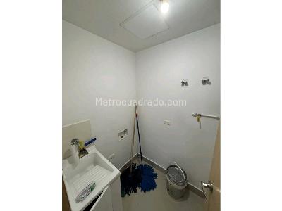 Apartamento en venta en Loma Del Indio, Medellín · foto 5 de 16