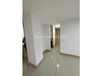 Apartamento en venta en Loma Del Indio, Medellín · foto 6 de 16