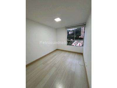 Apartamento en venta en Loma Del Indio, Medellín · foto 10 de 16