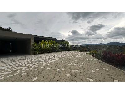 Casa de 5 alcobas en venta en Rionegro, Rionegro · foto 4 de 20