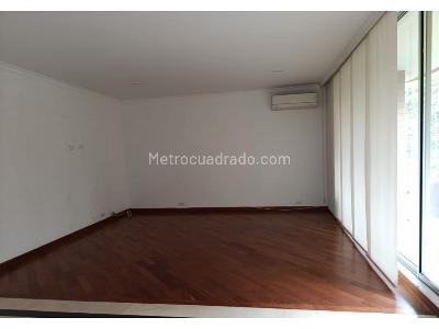 Apartamento de 4 alcobas en venta en Laureles, Medellín, 162 m² · foto 2 de 20