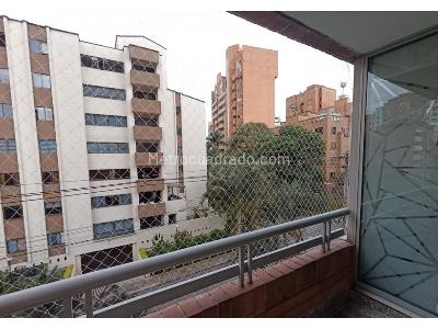 Apartamento de 4 alcobas en venta en Laureles, Medellín, 162 m² · foto 5 de 20
