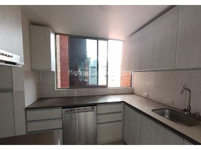 Apartamento de 4 alcobas en venta en Laureles, Medellín, 162 m² · foto 12 de 20