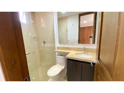 Apartamento de 3 alcobas en venta en Laureles, Medellín, 129 m² · foto 19 de 20