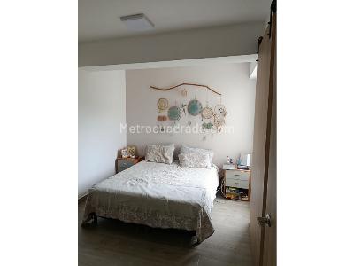 Apartamento de 2 alcobas en venta en Las Lomitas, Sabaneta, 66 m² · foto 5 de 11
